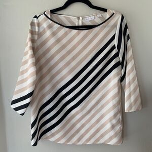 EUC, NY & Co blouse, Size Small